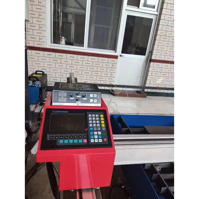 Tagliatrice al Plasma Portatil - Plasma Cutter 200A Industrial recensione e prezzo