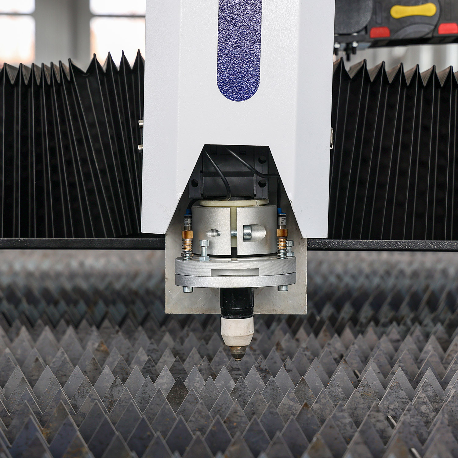Tavolo da Taglio al Plasma CNC - Plasma Cutter 200A Industrial recensione e prezzo